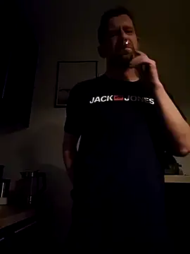 Mjn34 online show from October 8, 2025, 5:49 am