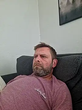 Snapshot of Mjn34 chatting on May 3, 2026, 1:17 pm Mjn34 online show from May 3, 2026, 1:17 pm