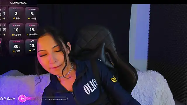 Snapshot of rosario215B chatting on February 3, 2025, 8:24 am rosario215B online show from February 3, 2025, 8:24 am