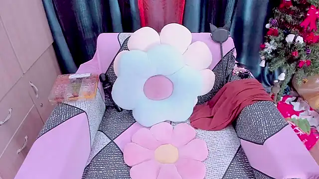 Snapshot of _BABBE_Hii chatting on January 24, 2025, 12:20 am BABBE Hii online show from January 24, 2025, 12:20 am