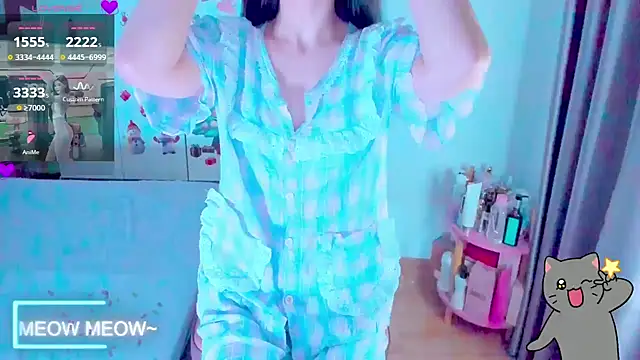 Snapshot of _BABBE_Hii chatting on April 4, 2026, 2:21 am BABBE Hii online show from April 4, 2026, 2:21 am