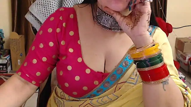 Snapshot of Naughty_Kashish chatting on March 4, 2025, 9:29 am Naughty Kashish online show from March 4, 2025, 9:29 am