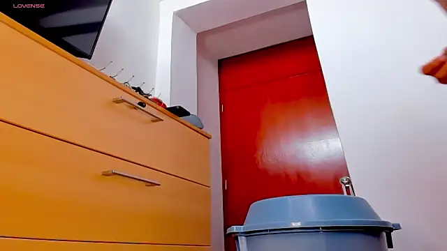 MikeMiller2 online show from March 6, 2025, 2:08 pm