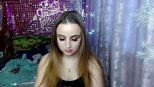 Snapshot of Careys_universe chatting on January 5, 2025, 8:00 am Careys universe online show from January 5, 2025, 8:00 am