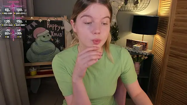 ohmyJuliet online show from December 5, 2024, 2:42 am