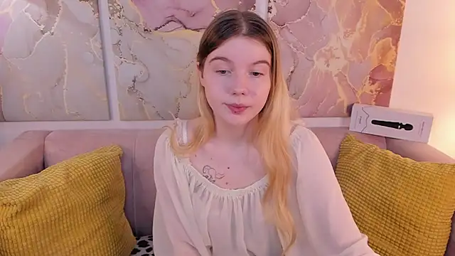 ohmyJuliet online show from January 17, 2025, 2:29 am