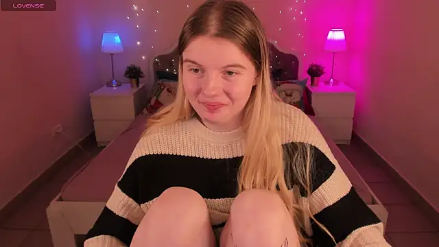 ohmyJuliet online show from January 19, 2025, 5:05 am