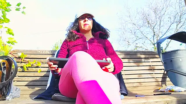 SquirtyMellissaLabia online show from November 1, 2025, 6:48 am