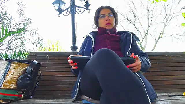 SquirtyMellissaLabia online show from November 9, 2025, 8:45 am