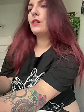 Snapshot of LunaMoongirl chatting on January 30, 2025, 1:10 pm LunaMoongirl online show from January 30, 2025, 1:10 pm