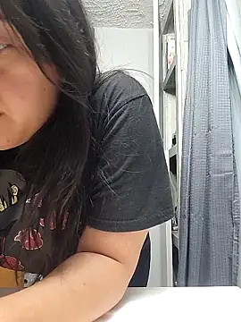 Snapshot of AriannaPena chatting on October 12, 2025, 11:37 pm AriannaPena online show from October 12, 2025, 11:37 pm