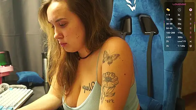 Snapshot of Sandra_SW_ chatting on April 5, 2026, 5:43 pm Sandra SW online show from April 5, 2026, 5:43 pm