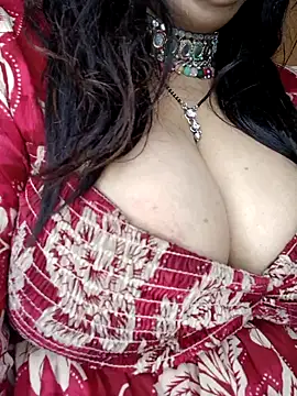 Snapshot of SIDDHAA--897 chatting on January 31, 2025, 1:01 am SIDDHAA--897 online show from January 31, 2025, 1:01 am