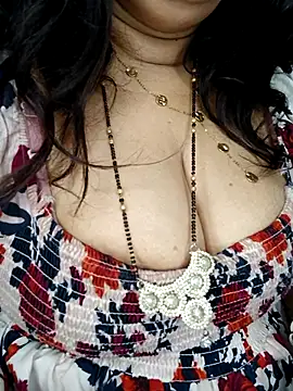 Snapshot of SIDDHAA--897 chatting on September 14, 2025, 6:18 pm SIDDHAA--897 online show from September 14, 2025, 6:18 pm