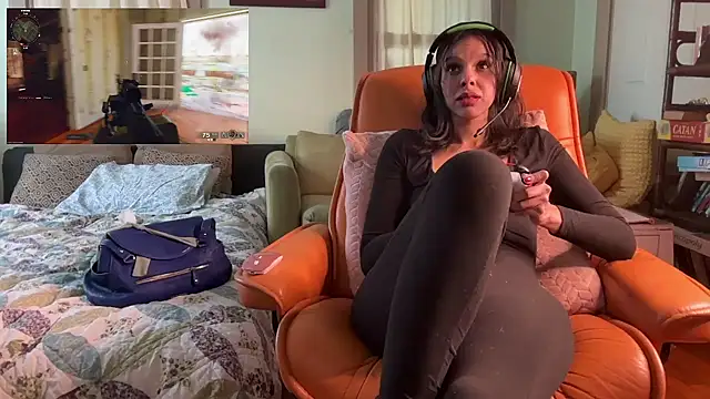 queendab626 online show from January 21, 2025, 6:34 pm