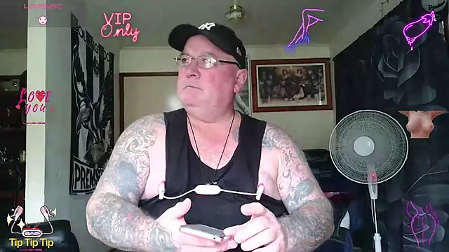 Snapshot of HOTANAL chatting on June 18, 2026, 2:34 am HOTANAL online show from June 18, 2026, 2:34 am