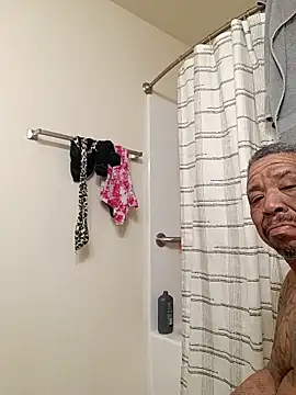 Snapshot of yellowwetfox chatting on March 15, 2026, 10:54 am yellowwetfox online show from March 15, 2026, 10:54 am