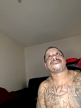 Snapshot of yellowwetfox chatting on March 17, 2026, 2:09 pm yellowwetfox online show from March 17, 2026, 2:09 pm