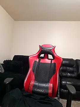 Snapshot of yellowwetfox chatting on March 19, 2026, 1:15 pm yellowwetfox online show from March 19, 2026, 1:15 pm