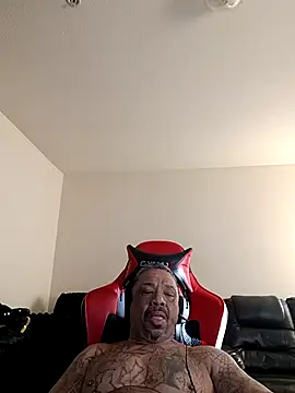 Snapshot of yellowwetfox chatting on March 20, 2026, 3:06 pm yellowwetfox online show from March 20, 2026, 3:06 pm