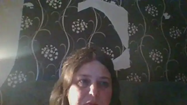 HouseWifeWhore Milf online show from June 15, 2026, 1:08 am