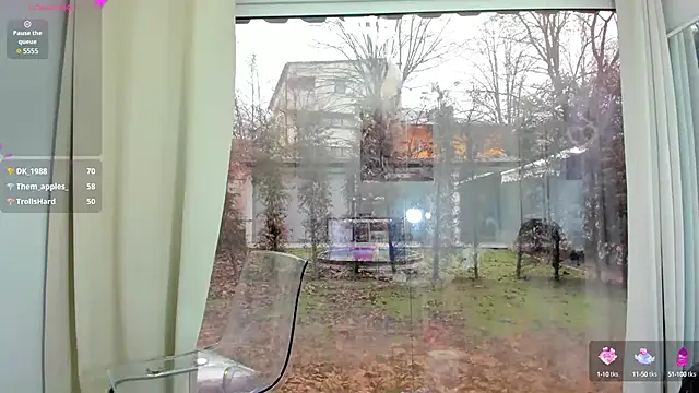 Sarabecker online show from February 3, 2025, 11:20 am