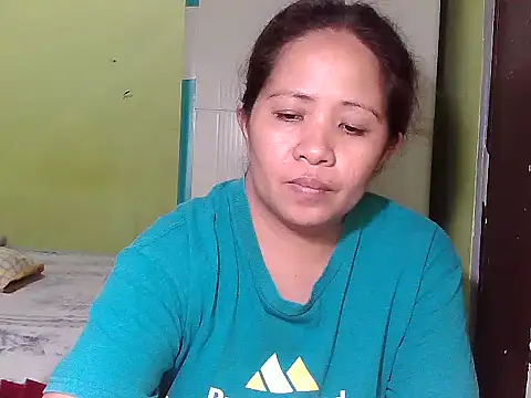 Snapshot of sweetlady_pinay chatting on October 18, 2025, 12:17 pm sweetlady pinay online show from October 18, 2025, 12:17 pm