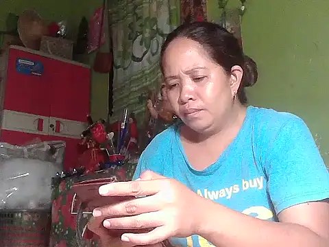 sweetlady pinay online show from May 5, 2026, 6:32 am