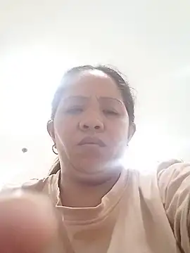 sweetlady pinay online show from June 15, 2026, 11:18 pm