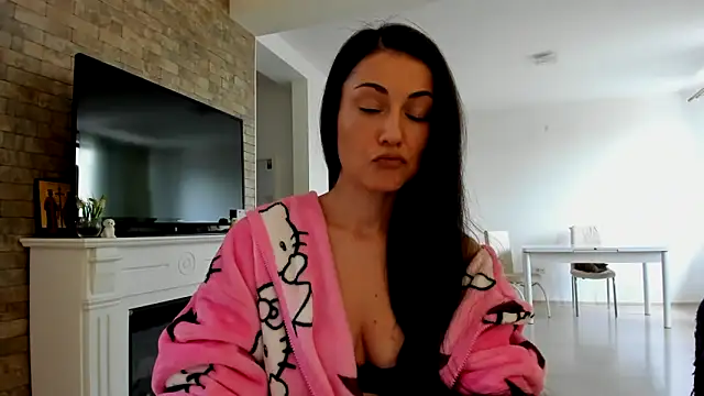 Snapshot of OliviaSirena chatting on March 27, 2026, 1:22 pm OliviaSirena online show from March 27, 2026, 1:22 pm
