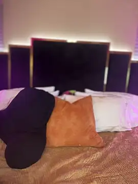 KarissaChantelle online show from February 16, 2026, 4:03 pm