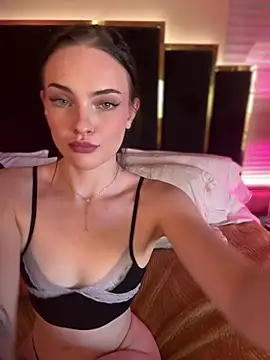 KarissaChantelle online show from March 20, 2026, 5:18 pm