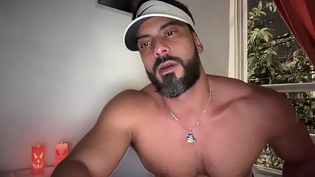 romeolovedark online show from November 6, 2025, 12:00 am