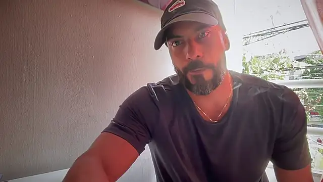 romeolovedark online show from November 17, 2025, 7:52 pm