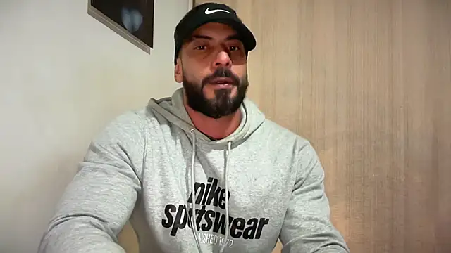 romeolovedark online show from March 29, 2026, 2:22 am