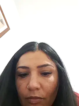 Snapshot of laura_dirtyhot chatting on December 12, 2024, 5:15 pm laura dirtyhot online show from December 12, 2024, 5:15 pm