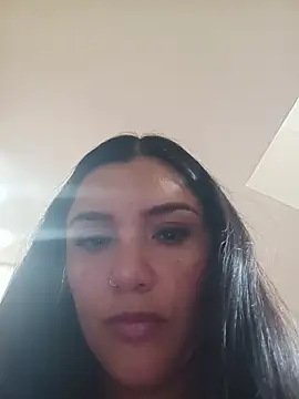 Snapshot of laura_dirtyhot chatting on October 29, 2025, 11:34 am laura dirtyhot online show from October 29, 2025, 11:34 am