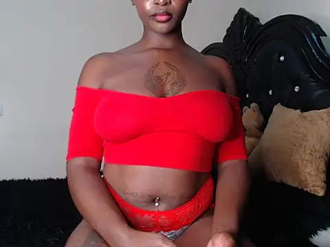 Snapshot of queenvenus2 chatting on February 7, 2025, 8:44 am queenvenus2 online show from February 7, 2025, 8:44 am