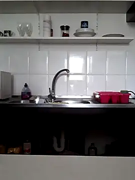 Snapshot of Moi_Lina chatting on December 3, 2024, 12:49 pm Moi Lina online show from December 3, 2024, 12:49 pm