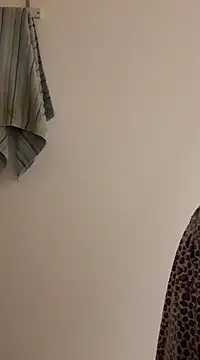 Snapshot of Moi_Lina chatting on December 7, 2024, 12:13 pm Moi Lina online show from December 7, 2024, 12:13 pm