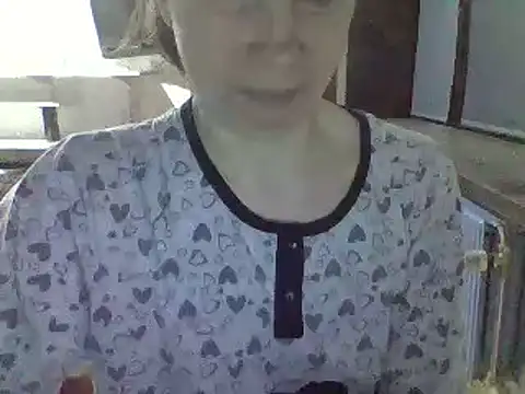 Snapshot of Moi_Lina chatting on December 8, 2024, 6:28 pm Moi Lina online show from December 8, 2024, 6:28 pm