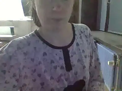 Snapshot of Moi_Lina chatting on December 14, 2024, 6:52 pm Moi Lina online show from December 14, 2024, 6:52 pm