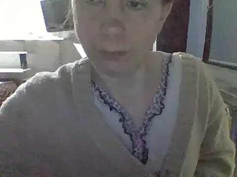 Snapshot of Moi_Lina chatting on January 12, 2025, 11:04 pm Moi Lina online show from January 12, 2025, 11:04 pm