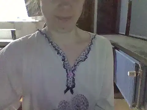 Snapshot of Moi_Lina chatting on January 16, 2025, 11:59 pm Moi Lina online show from January 16, 2025, 11:59 pm