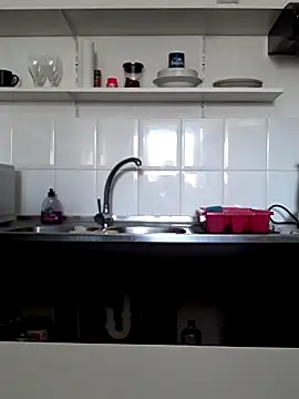 Snapshot of Moi_Lina chatting on March 8, 2025, 3:13 pm Moi Lina online show from March 8, 2025, 3:13 pm