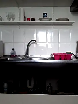 Snapshot of Moi_Lina chatting on October 8, 2025, 1:20 pm Moi Lina online show from October 8, 2025, 1:20 pm