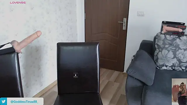 Goddess Tina online show from November 10, 2025, 8:46 am