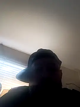 Snapshot of Erocksirlot@xh chatting on December 11, 2024, 8:18 pm Erocksirlotxh online show from December 11, 2024, 8:18 pm