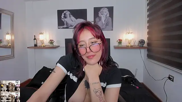 Mariana Joness online show from March 23, 2025, 6:05 am