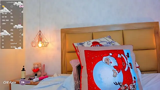 TIFFANYRUSSO online show from December 19, 2024, 8:02 am